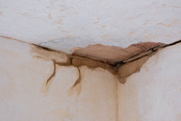 Sewage cleanup and water damage restoration in Perry, KS
